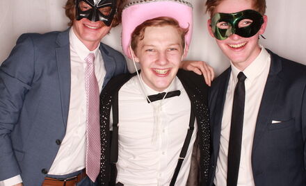 Uo A-Whitaker-Hall-Ball-128