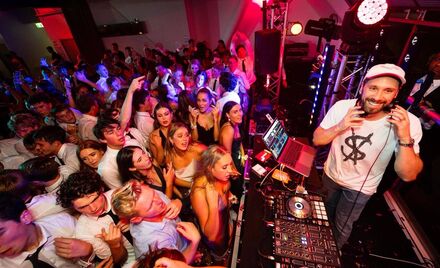 School-Ball-DJ-Photo-2019-5