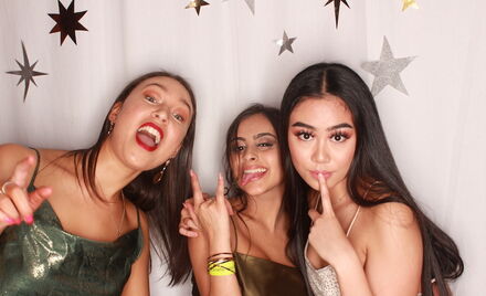 Uo A-Grafton-Hall-Ball-402