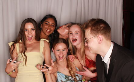 Uo A-University-Hall-Ball-147