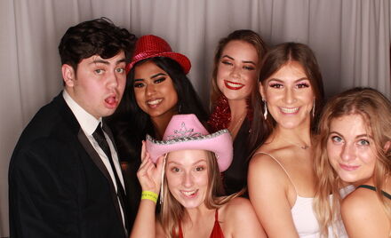 Uo A-University-Hall-Ball-399