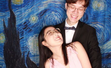 Uo A Hall Ball 4 027