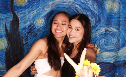 Uo A Hall Ball 4 071