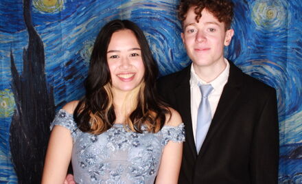 Uo A Hall Ball 4 088