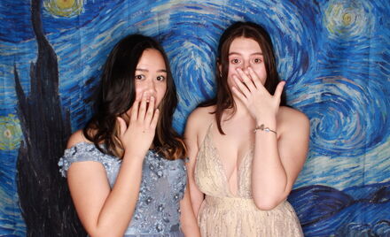 Uo A Hall Ball 4 092