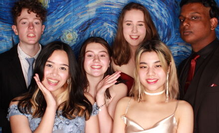 Uo A Hall Ball 4 096