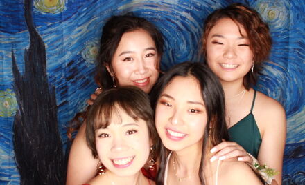 Uo A Hall Ball 4 103