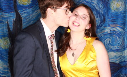 Uo A Hall Ball 4 129