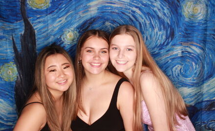 Uo A Hall Ball 4 139