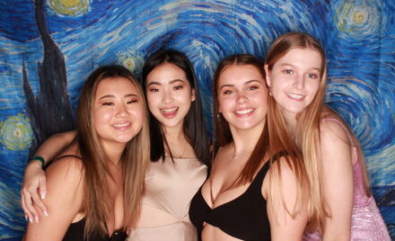 Uo A Hall Ball 4 143