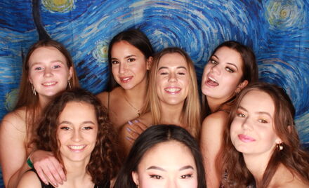 Uo A Hall Ball 4 151