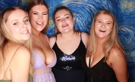 Uo A Hall Ball 4 180