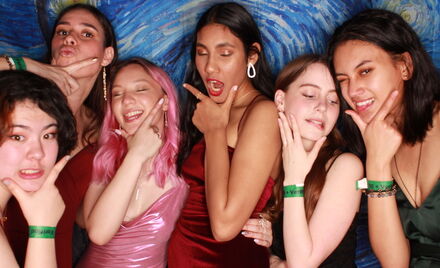 Uo A Hall Ball 4 212