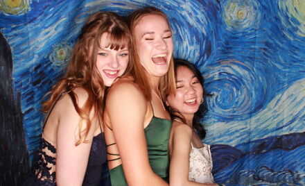 Uo A Hall Ball 4 240