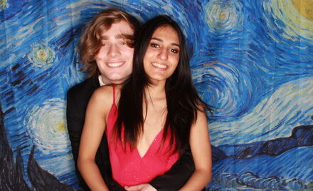 Uo A Hall Ball 4 300