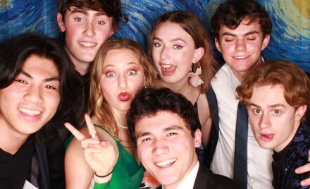 Uo A Hall Ball 4 308