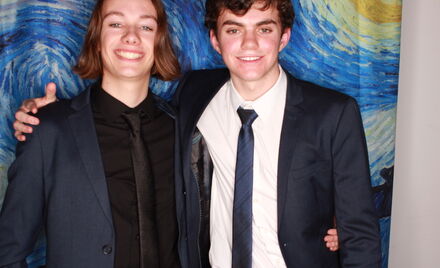 Uo A Hall Ball 4 325