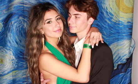 Uo A Hall Ball 4 383