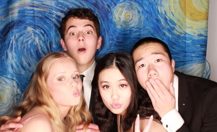 Uo A Hall Ball 4 389