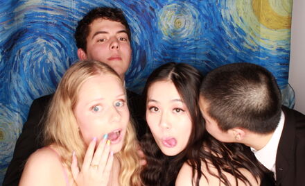 Uo A Hall Ball 4 390