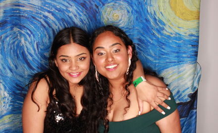 Uo A Hall Ball 4 394