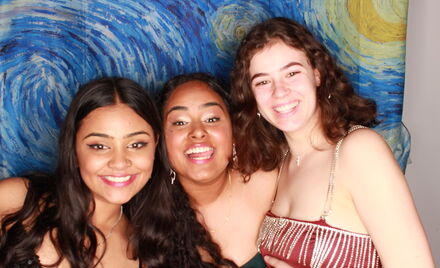 Uo A Hall Ball 4 397