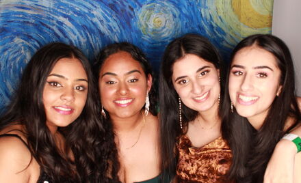 Uo A Hall Ball 4 400