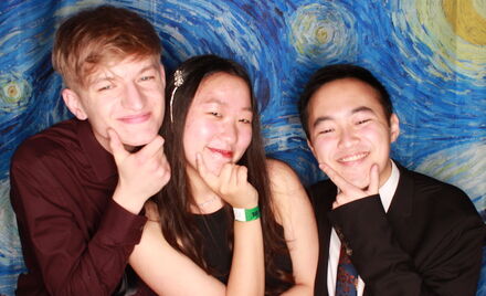 Uo A Hall Ball 4 413