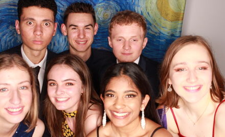 Uo A Hall Ball 4 422