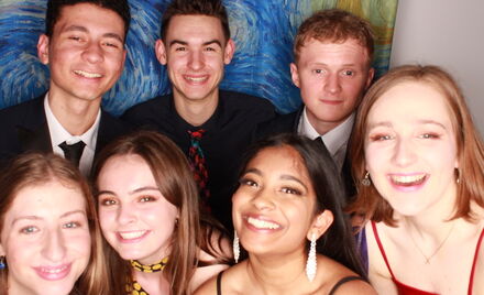 Uo A Hall Ball 4 423