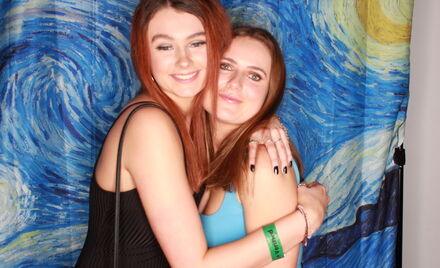 Uo A Hall Ball 4 449