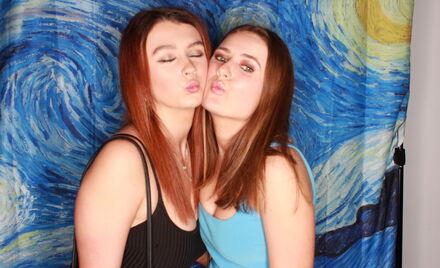 Uo A Hall Ball 4 450