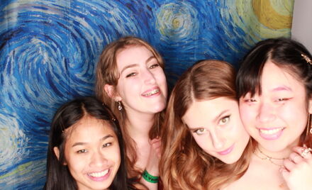 Uo A Hall Ball 4 462