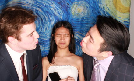 Uo A Hall Ball 4 464