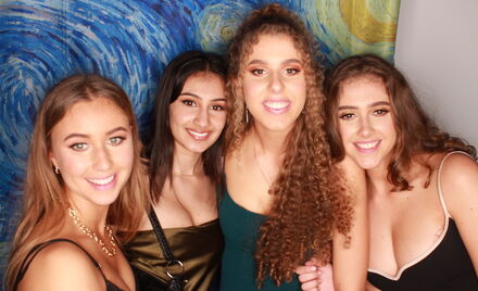 Uo A Hall Ball 4 476