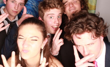 Uo A Hall Ball 4 479