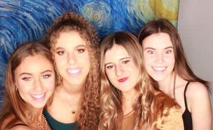 Uo A Hall Ball 4 491