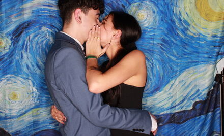 Uo A Hall Ball 4 507