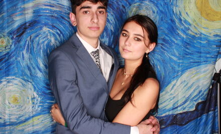 Uo A Hall Ball 4 510