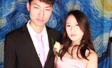 Uo A Hall Ball 4 511