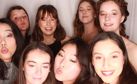 Uo A-Whitaker-Hall-Ball-057