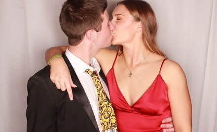 Uo A-Whitaker-Hall-Ball-078