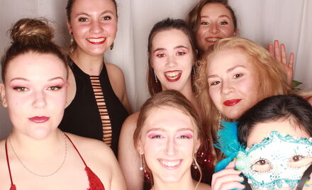 Uo A-Whitaker-Hall-Ball-079