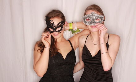 Uo A-Whitaker-Hall-Ball-247