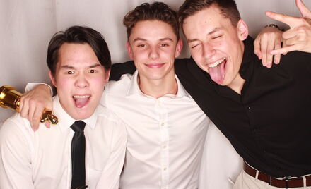 Uo A-Whitaker-Hall-Ball-270