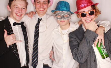 Uo A-Whitaker-Hall-Ball-278